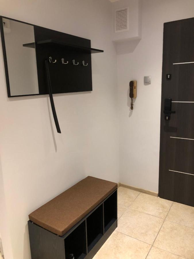Apartament Na Wierzbowej Parter Apartment เคดเยร์ซิน-โคซเลอ ภายนอก รูปภาพ